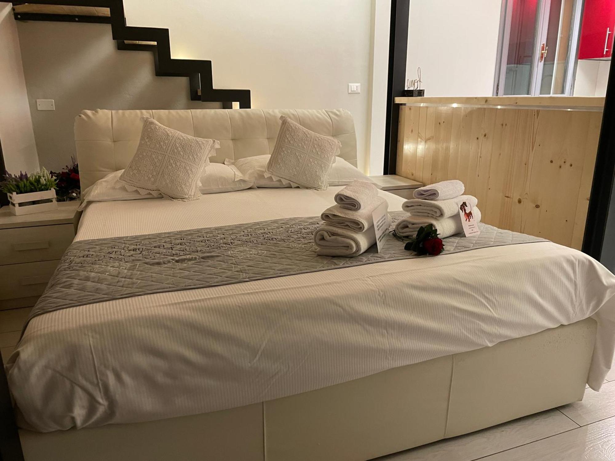 Carlotta Fiera Suite โบโลญญา ภายนอก รูปภาพ