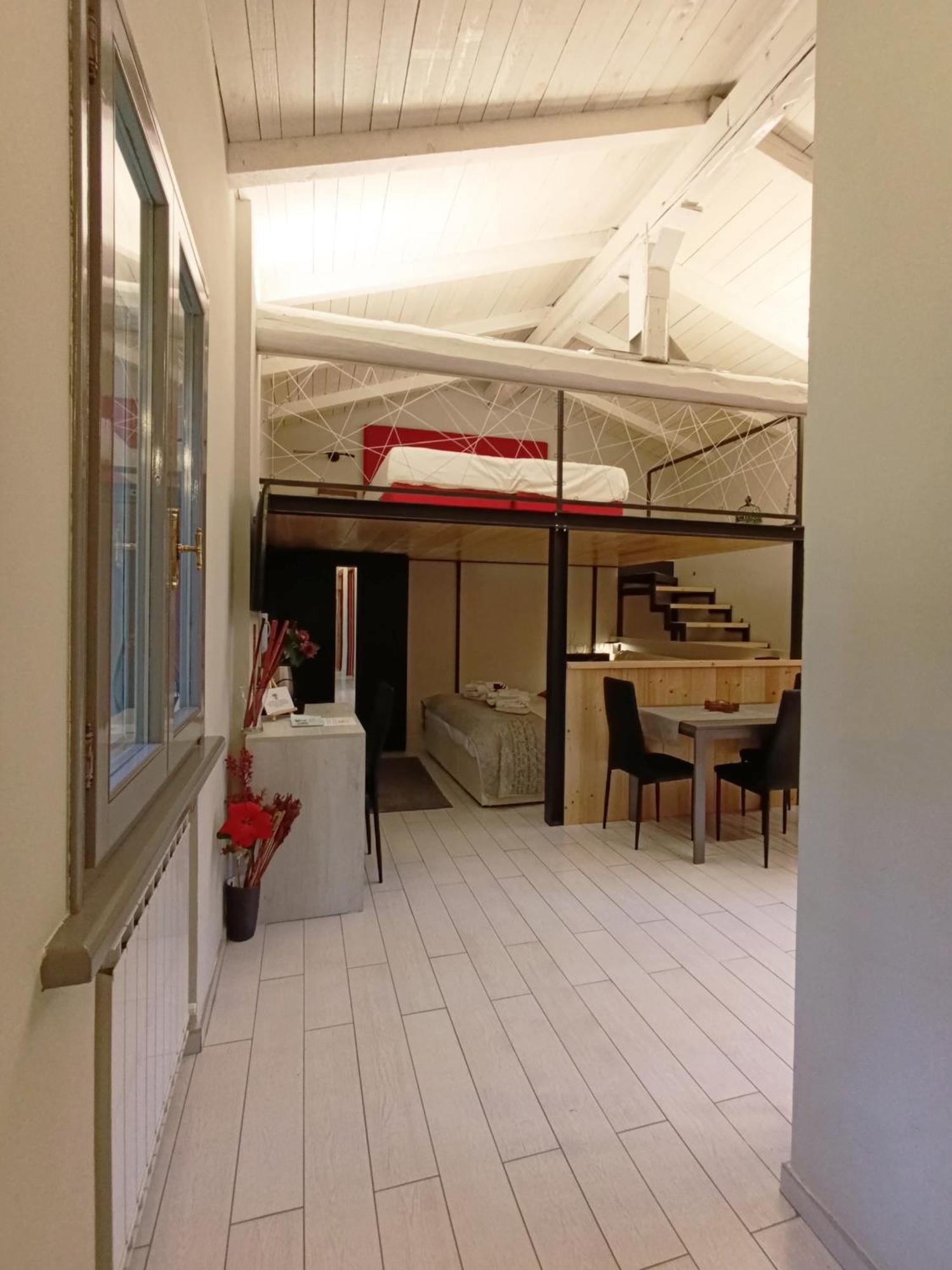 Carlotta Fiera Suite โบโลญญา ภายนอก รูปภาพ
